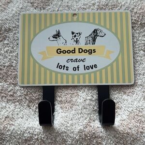 2006 Target pet Tin plate two leash hook
